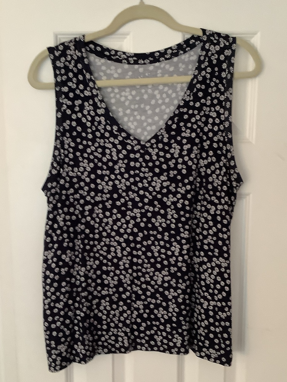 LOFT Navy Blue & White Floral V-Neck Tank